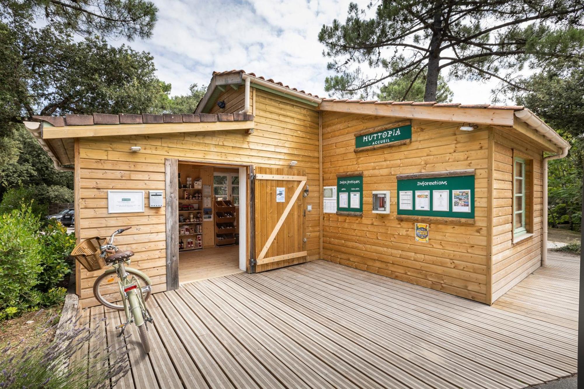 Huttopia Oléron Les Chênes Verts Dolus d'Oléron Exterior foto
